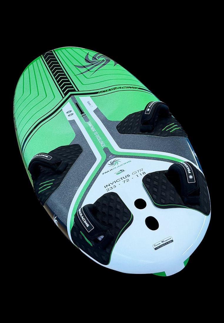 FMX Racing - Invictus GTR 2026